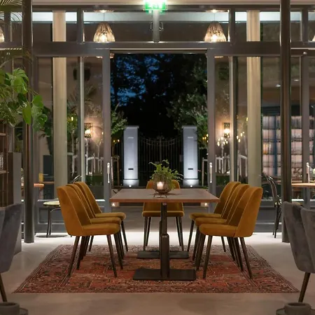 Boutique & Brasserie De Heerlyckheid *