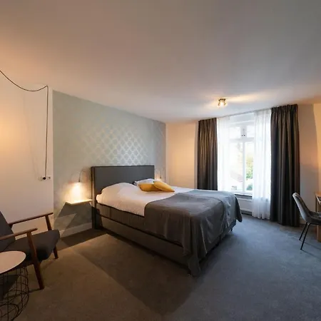 Boutique & Brasserie De Heerlyckheid