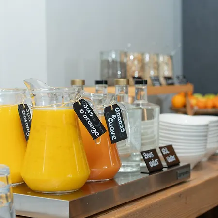 Boutique & Brasserie De Heerlyckheid Отель Bredevoort