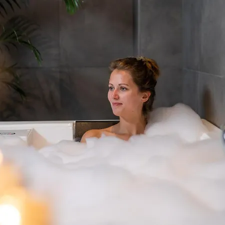 Hotel Boutique & Brasserie De Heerlyckheid