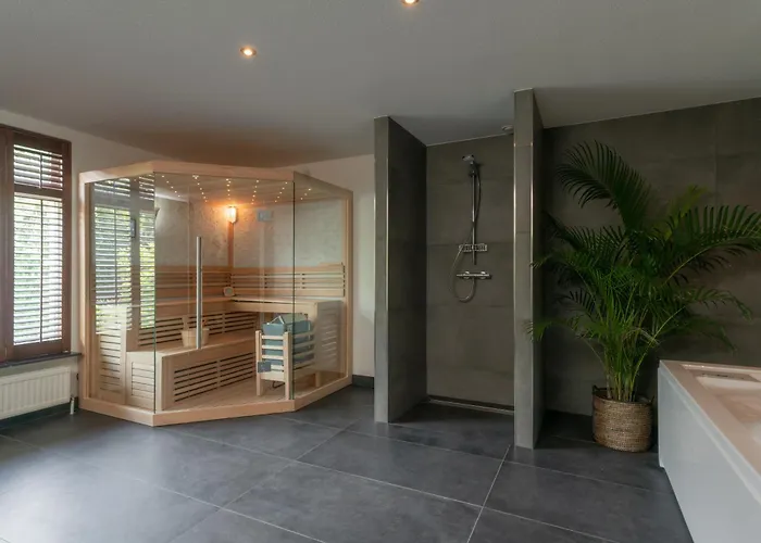 Boutique & Brasserie De Heerlyckheid Hotel