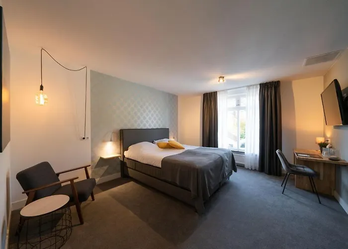 Boutique & Brasserie De Heerlyckheid